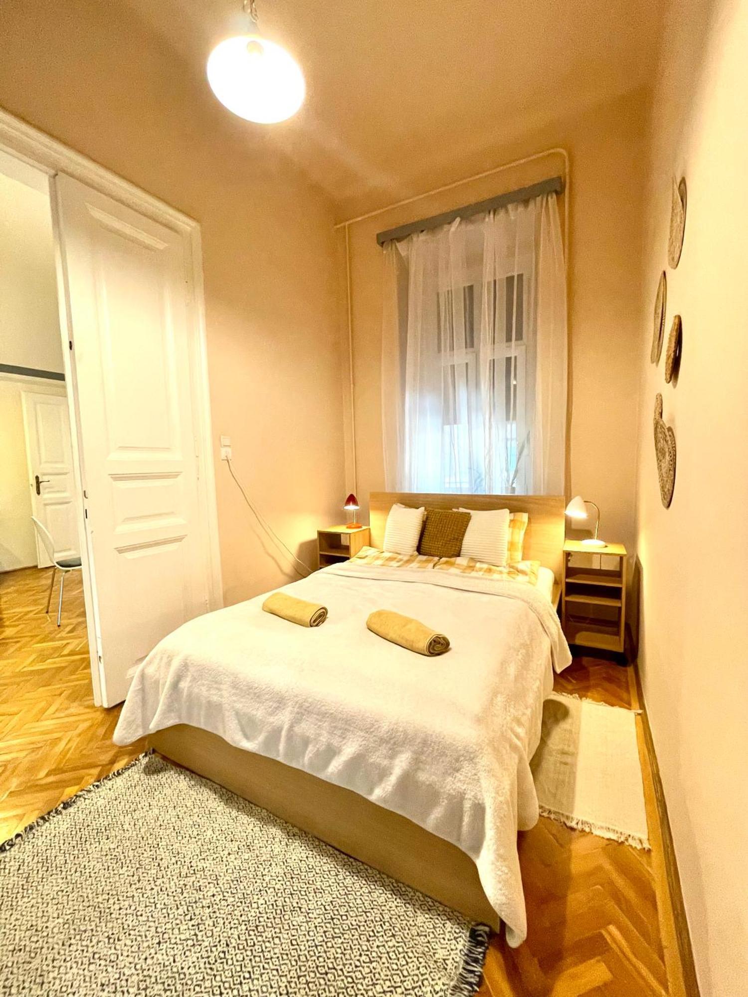 Apartamento Fanni's Cosy Express In The Centre Budapest