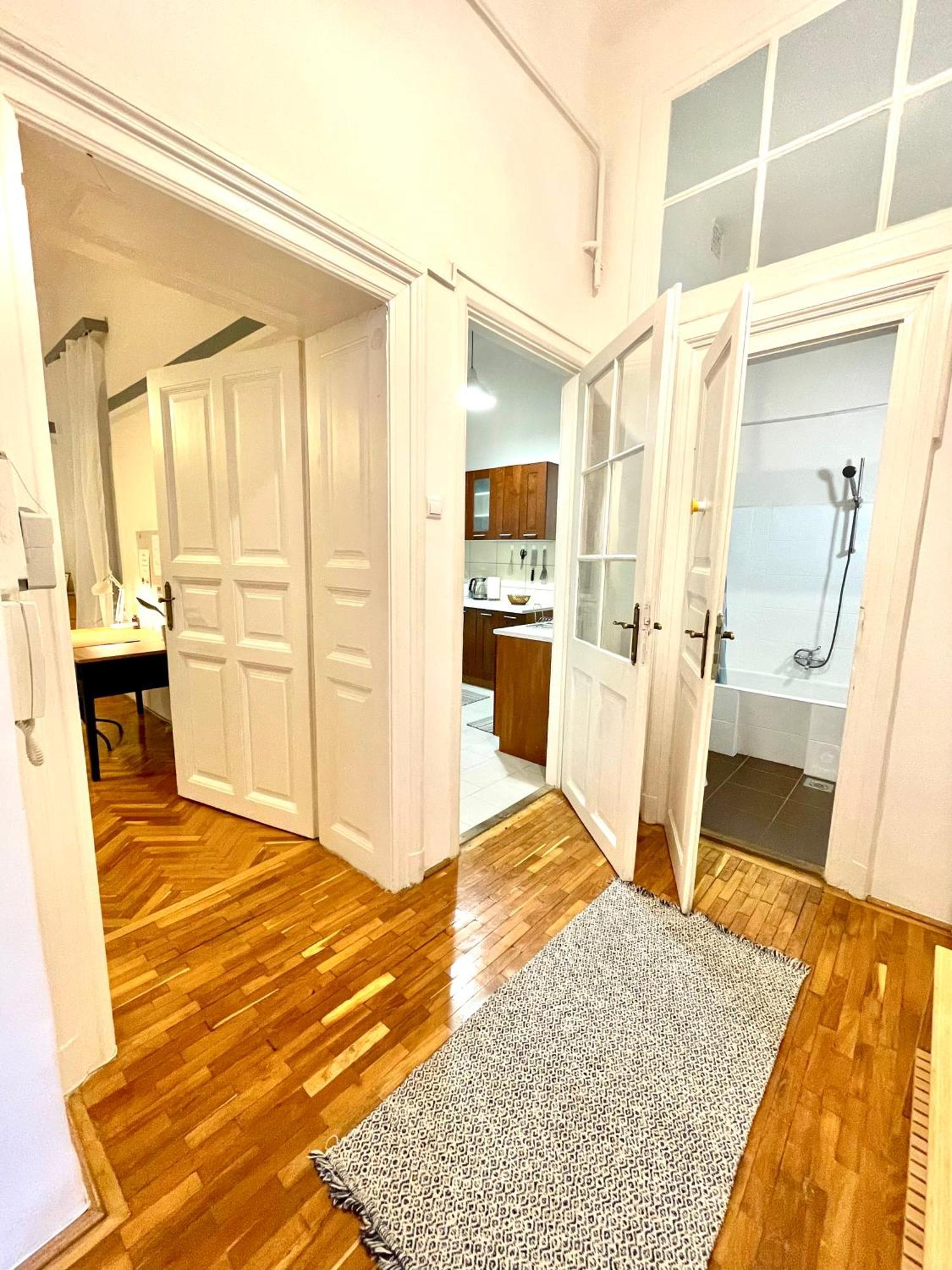 Fanni's Cosy Express In The Centre Apartamento