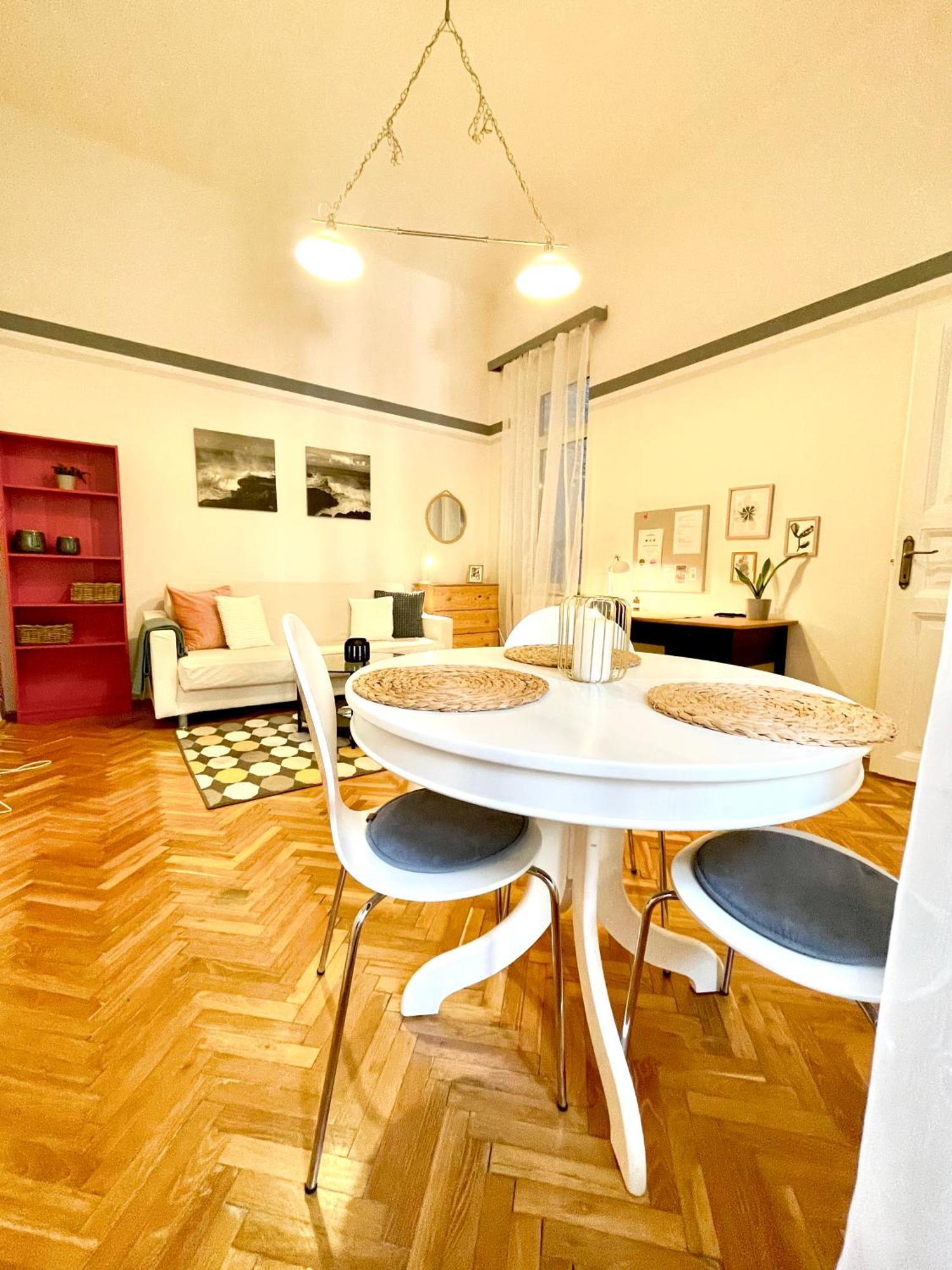Fanni's Cosy Express In The Centre Apartamento *